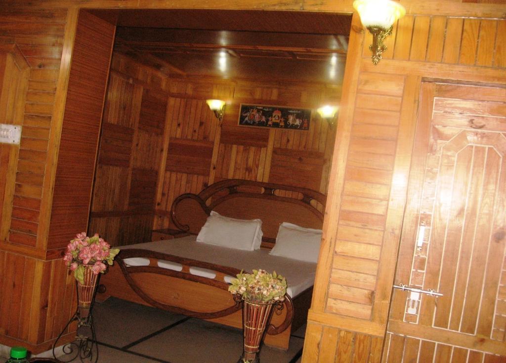 Hotel Arsh International Nainital Dış mekan fotoğraf